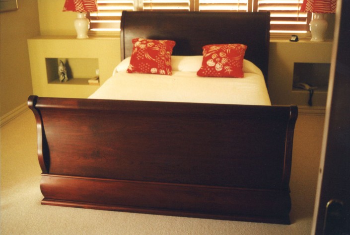 bed frame, timber bed frame
